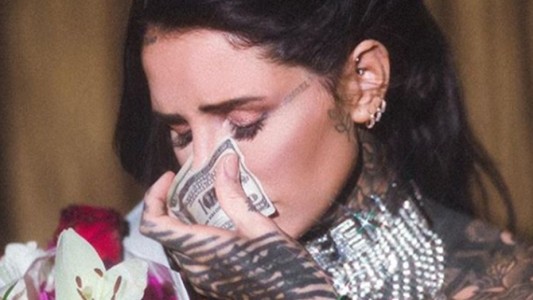 La respuesta de Cande Tinelli a quienes la criticaron por sonarse la nariz con 100 dólares