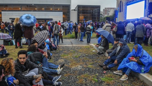 Quiénes ocuparán las primeras filas en la presentación del libro de Cristina