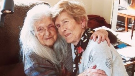 Buscó a su madre durante 62 años y la encontró cuando ella está por cumplir 104 años