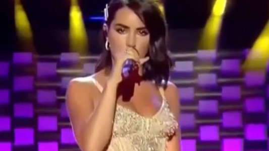 Lali brilló en los Premios Platino