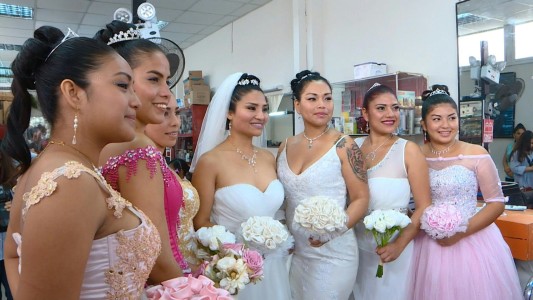 Un desfile de modas para celebrar el día de la madre en cárcel