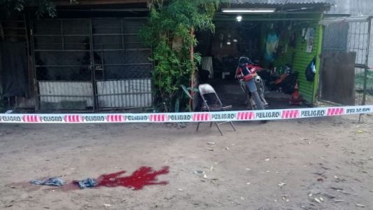 Discutió con su mecánico por 300 pesos y lo mató a puñaladas