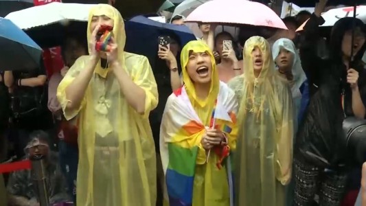 Taiwán, primer país asiático en legalizar matrimonio igualitario