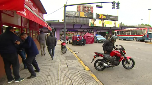Cruzó mal la calle, la atropellaron y murió: el conductor dio positivo en el control de alcoholemia