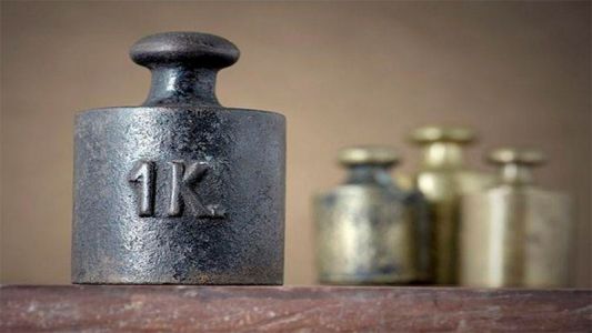 Un kilo no es más un kilo: cambia la definición de kilogramo en todo el mundo