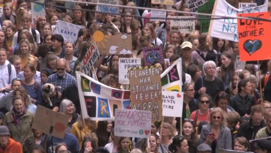 Cambio climático: los jóvenes europeos salen a las calles a protestar