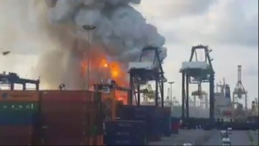 Más de 130 heridos una explosión química en un carguero en Tailandia