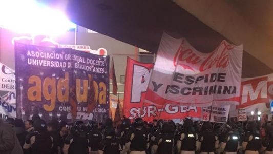 Paro: comenzaron los cortes en los puentes Pueyrredón y La Noria