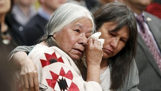 Las mujeres indígenas de Canadá fueron víctimas de un "genocidio" silencioso
