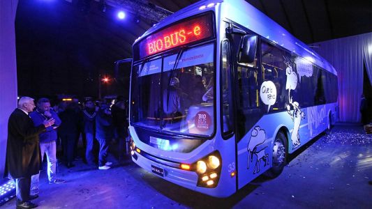 BioBus-e: presentaron el primer trolebús eléctrico fabricado en Santa Fe