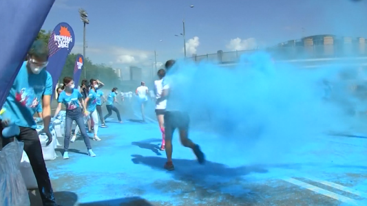 Así festejan la llegada del verano en Moscú