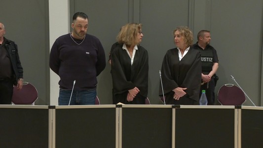 Enfermero que asesinó a 85 personas recibió cadena perpetua