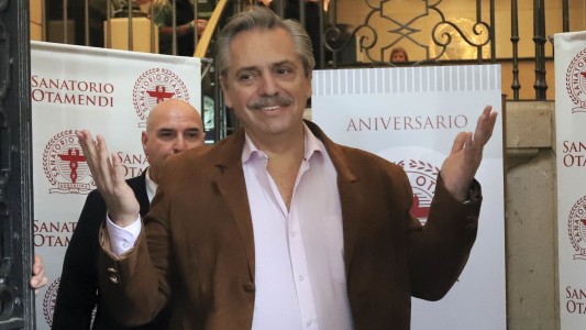 Alberto Fernández dejó el sanatorio y volvió a la campaña: "Quiero sumar a Massa"