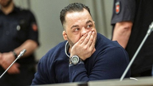 Enfermero provocaba paros respiratorios a pacientes porque "le gustaba" reanimarlos y mató a 85 personas