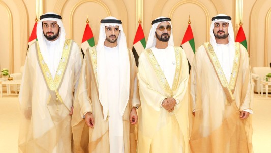 Se casaron tres hijos de un emir de Dubái y a la fiesta solo fueron hombres