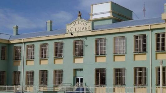 "Llevan las polleras tan cortas": la respuesta de un colegio religioso ante la denuncia de que un alumno abusó a 10 compañeras