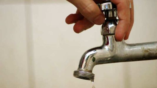 Apagón en Argentina: AySA advirtió que los hogares podrían sufrir falta de agua