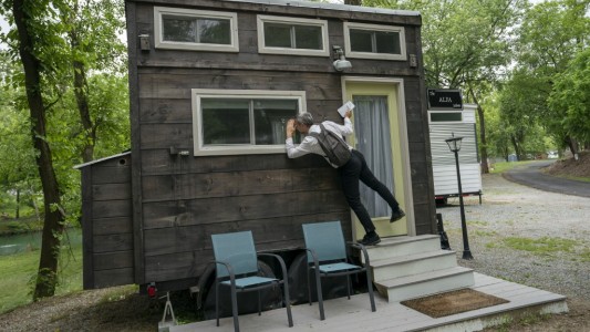 La moda de las "mini casas": entre la crisis de vivienda, el gusto por el minimalismo y la conciencia ambiental