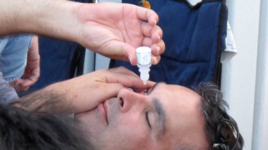 Crearon unas gotas que podría corregir la miopía e hipermetropía