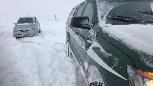 Dos personas atrapadas por la nieve fueron rescatadas en Los Penitentes