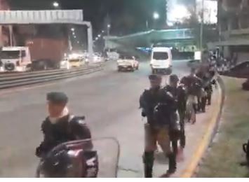 A 17 años de la Masacre de Avellaneda, acampan en el Puente Pueyrredón