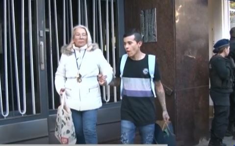 Un ladrón le hizo "el cuento del nieto" a la prensa y policía