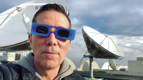 Todo mal: Rodolfo Barili quiso ver el eclipse y no lo logró