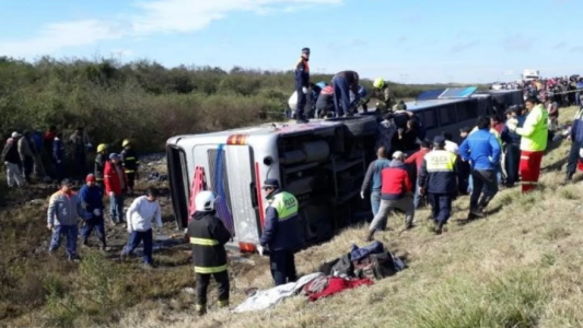 Tragedia de Tucumán: imputaron a uno de los choferes del colectivo