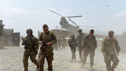 Impaciente por retirar tropas de Afganistán, Trump quiere un acuerdo de EE.UU. con los talibanes