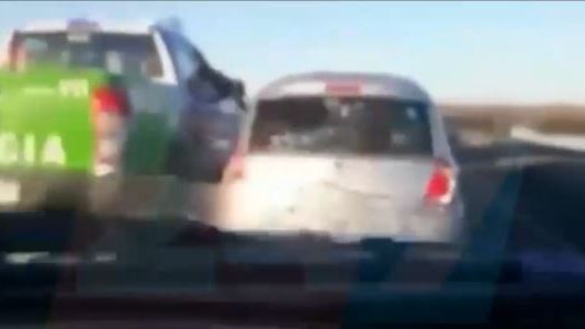 Manejó 15 kilómetros en contramano por la ruta 2