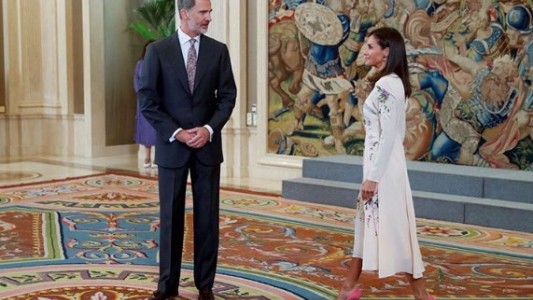 Video: el momento de tensión entre el rey Felipe y la reina Letizia del que habla toda España
