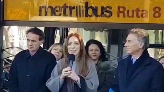 Las caras de Katopodis durante el discurso de Vidal en San Martín