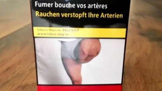 Indignación: descubrió su pierna amputada en la foto del paquete de cigarrillos