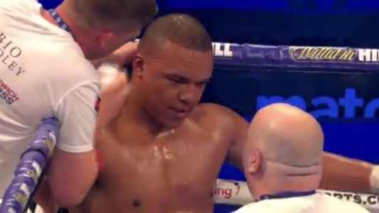 Video: la pregunta de un boxeador a su entrenador antes de ganar por nocaut que se volvió viral