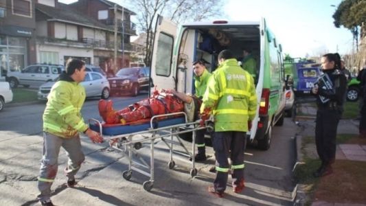 Dos hombres cayeron al vacío mientras pintaban un edificio
