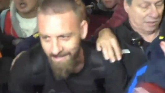 Daniele De Rossi ya está en Argentina para firmar contrato con Boca