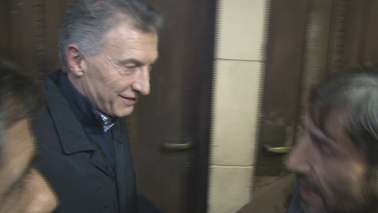 El presidente increpado cara a cara