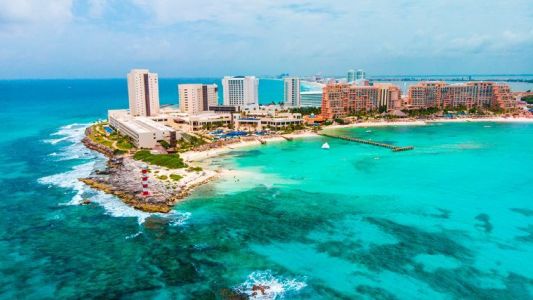 Agencia de turismo deberá indemnizar a una familia que compró un tour por Miami y Cancún