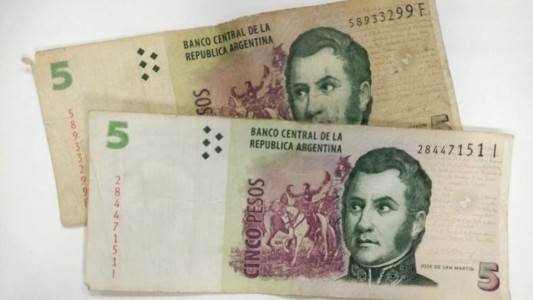 Arranca el canje de billetes de 5 pesos