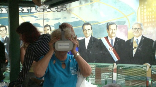 Ancianos cumplen sus sueños con la realidad virtual