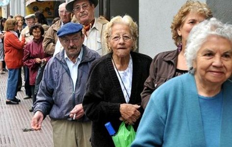 Aumentan las jubilaciones en setiembre: la mínima será de casi 13.000 pesos
