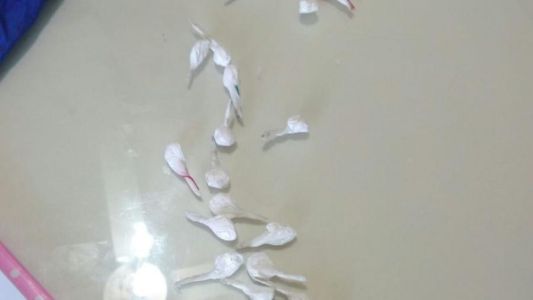 Escándalo en Tucumán: descubren a una alumna con 32 dosis de cocaína en el colegio