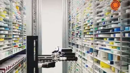 La farmacia cordobesa que contrató a un robot
