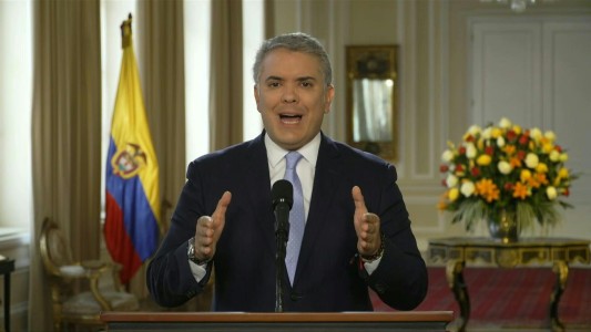 Duque anuncia ofensiva contra exjefes de FARC que retomaron armas en Colombia