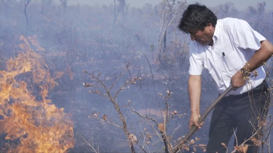 Evo Morales participa en lucha contra los incendios en Bolivia