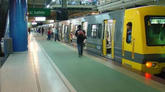 Línea D del subte funciona con servicio reducido por arrollamiento en la estación Agüero