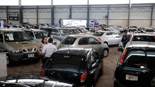 "La venta de autos usados resiste el temporal", aseguran desde la Cámara