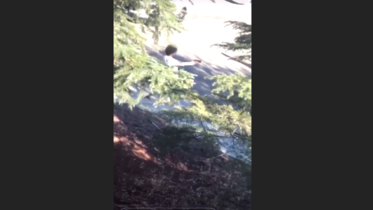 Violento tiroteo termina con un agresor muerto y un policía herido