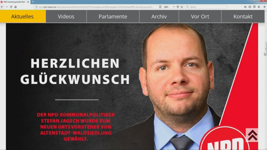 El alcalde neonazi que asumió con apoyo unánime