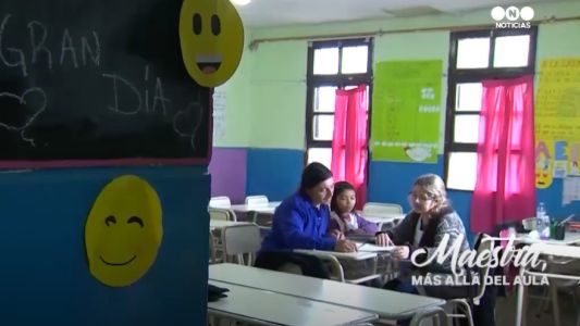 Maestra, más allá del aula